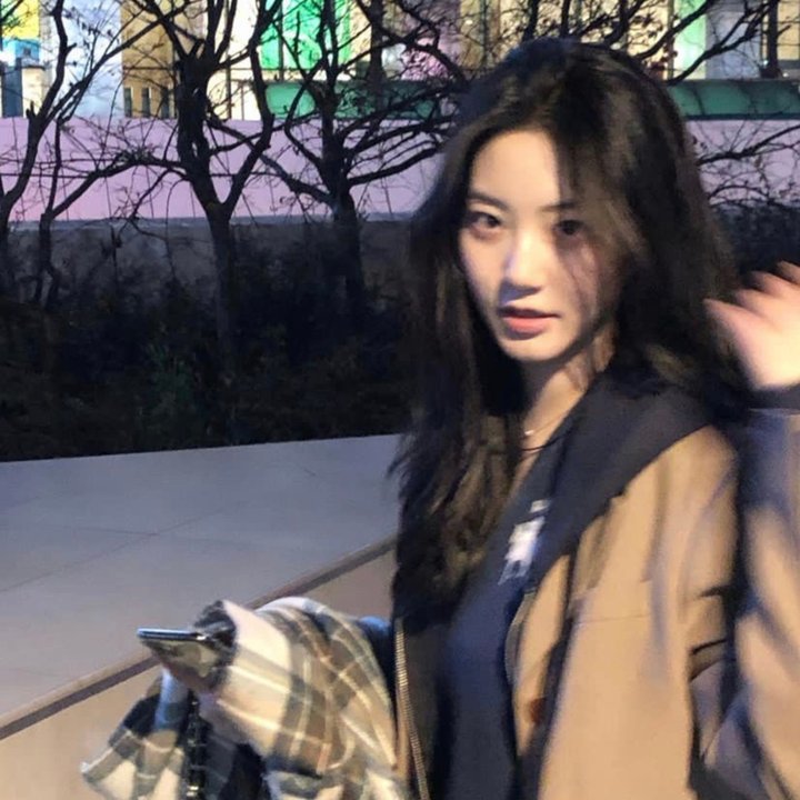 金光松美的四块石板