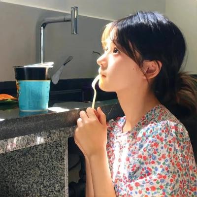 摩纳哥女孩